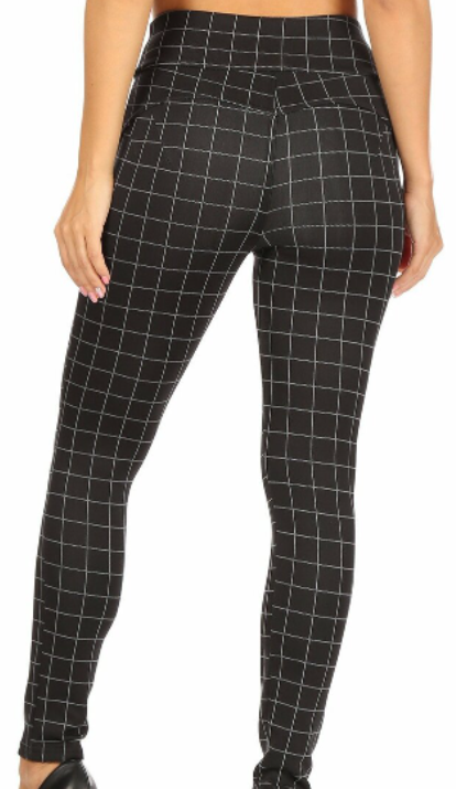 Black and White Grid High Waist with Pockets Leggings - Image 4